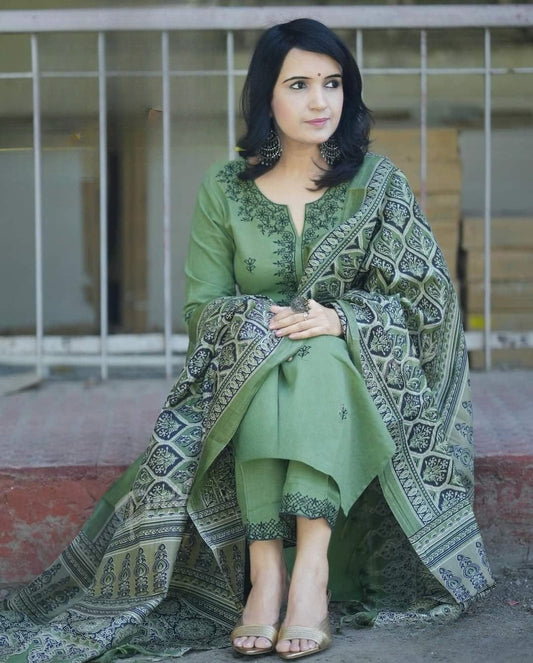 Green Printed Cotton Kurta Pant Set with Designer Dupatta